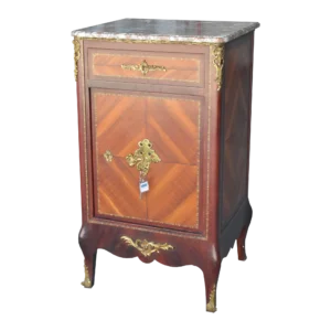 Mueble que oculta una caja fuerte Modelo vintage Fichet