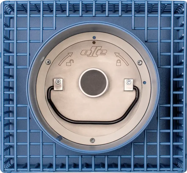 Caja fuerte camuflada con cierre de llave para instalar en el suelo marca Olle modelo CFC