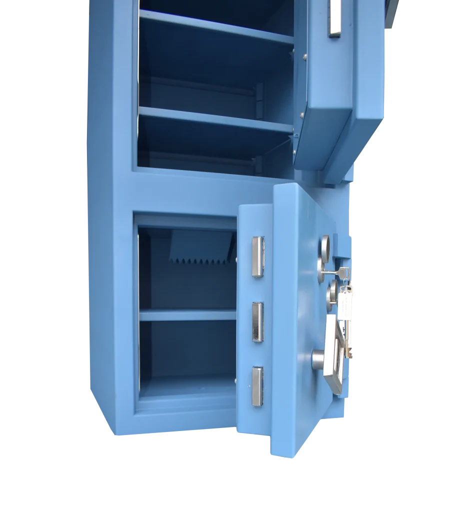 Caja fuerte con ranura doble compartimento Caja fuerte doble compartimento y ranura para pymes instalada en un comercio