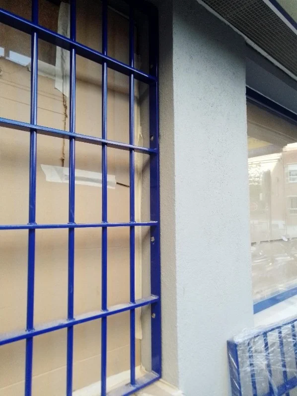 Proceso de instalación de rejas UNE 108142