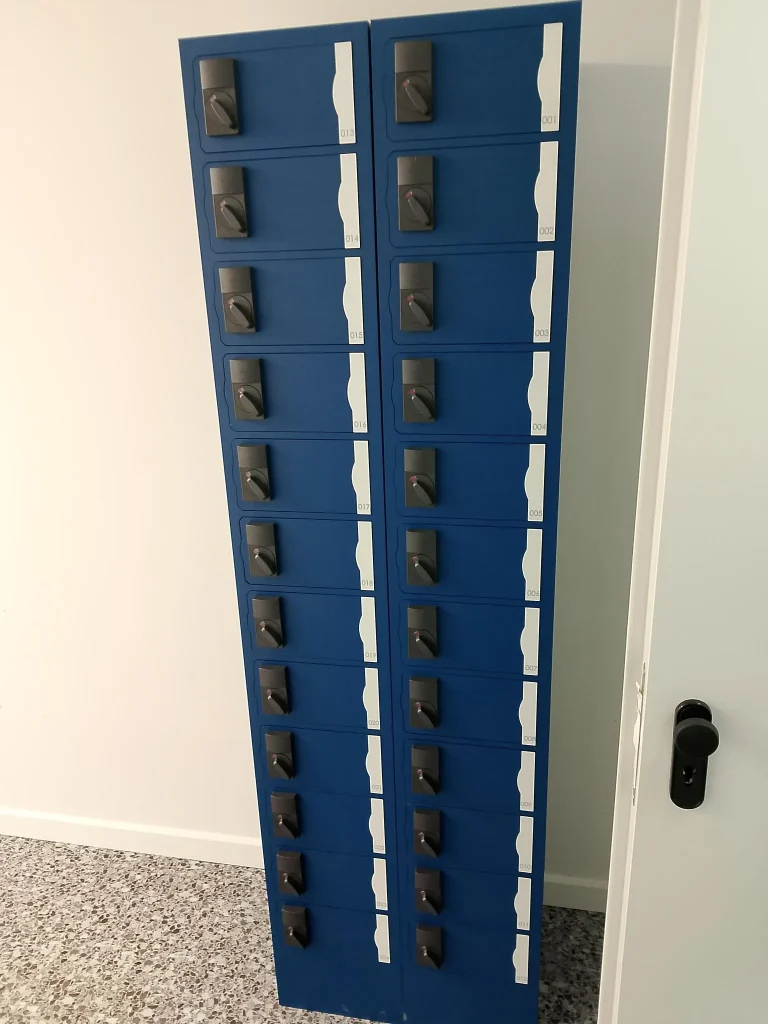 Casilleros para armas instalados para la Policia Local