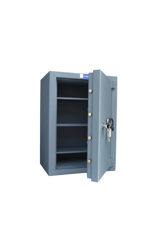 Caja fuerte Gruber Modelo C-63 interior con tres estantes