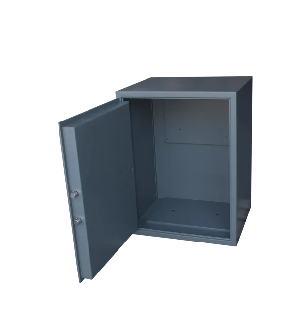 Interior de una caja fuerte de sobreponer, puerta con dos bulones