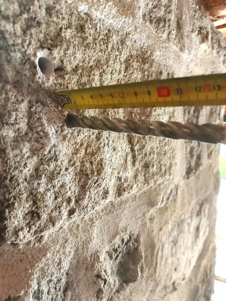 Instalación puerta de seguridad armería