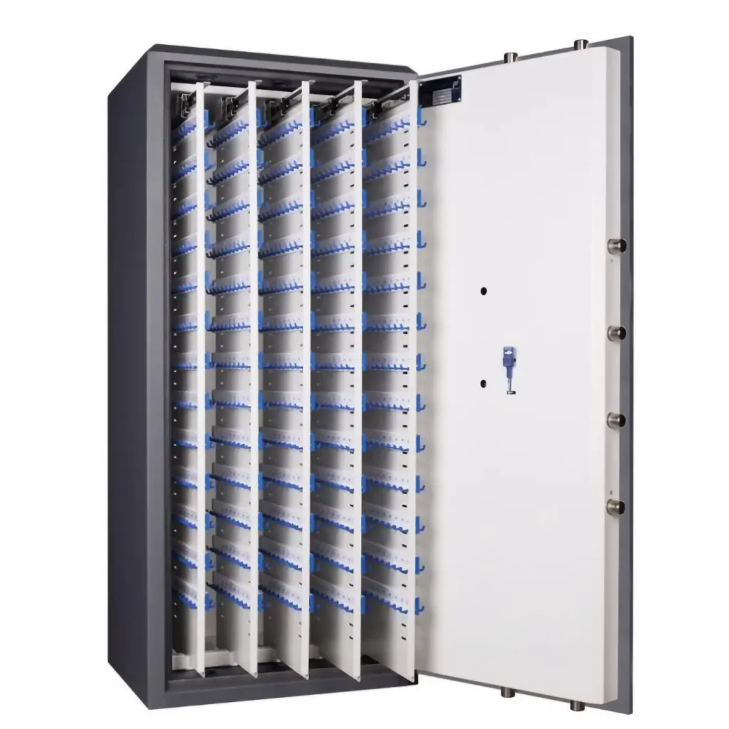 Caja fuerte con bandejas y ganchos para colgar llaves